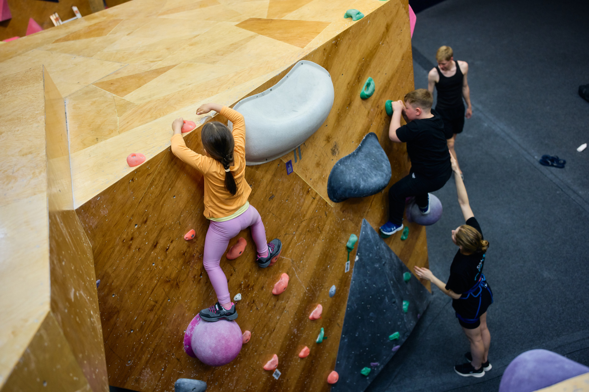 Скеледром Climbing SPACE, Почайна, А0222